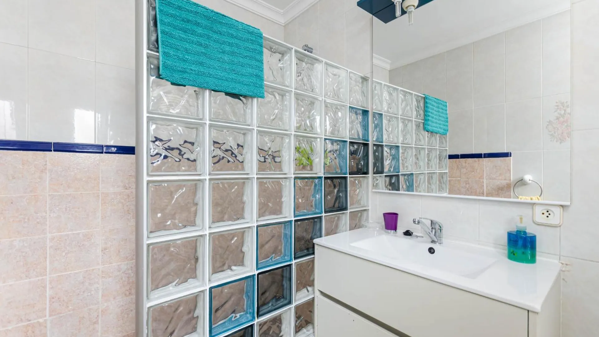 Tatil Evi Yourhouse Petita, Beach House In Majorca North Can Picafort