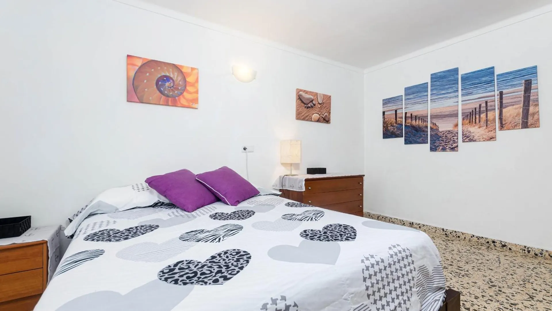 Yourhouse Petita, Beach House In Majorca North Can Picafort  0*, Can Picafort (Mallorca) İspanya